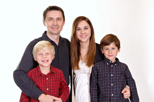 white77-sibling-1023003_1920.jpg