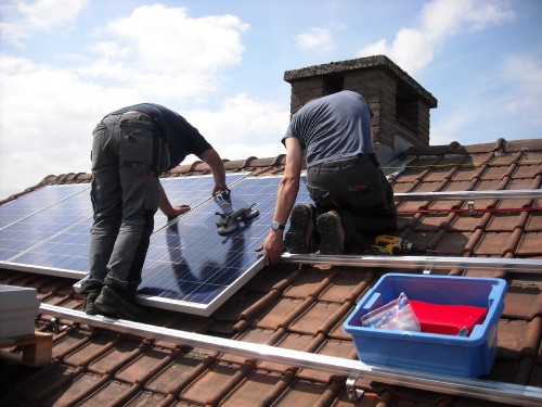 mariagodfrida-solar-panels-943999.jpg